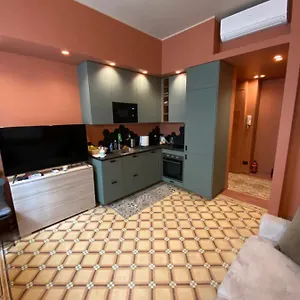 Richard's - 22 Marzo Appartement