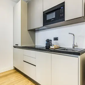 Beplace In San Babila ميلان
