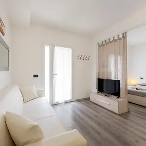 Bnbutler - Archimede 53 - Bright Appartement